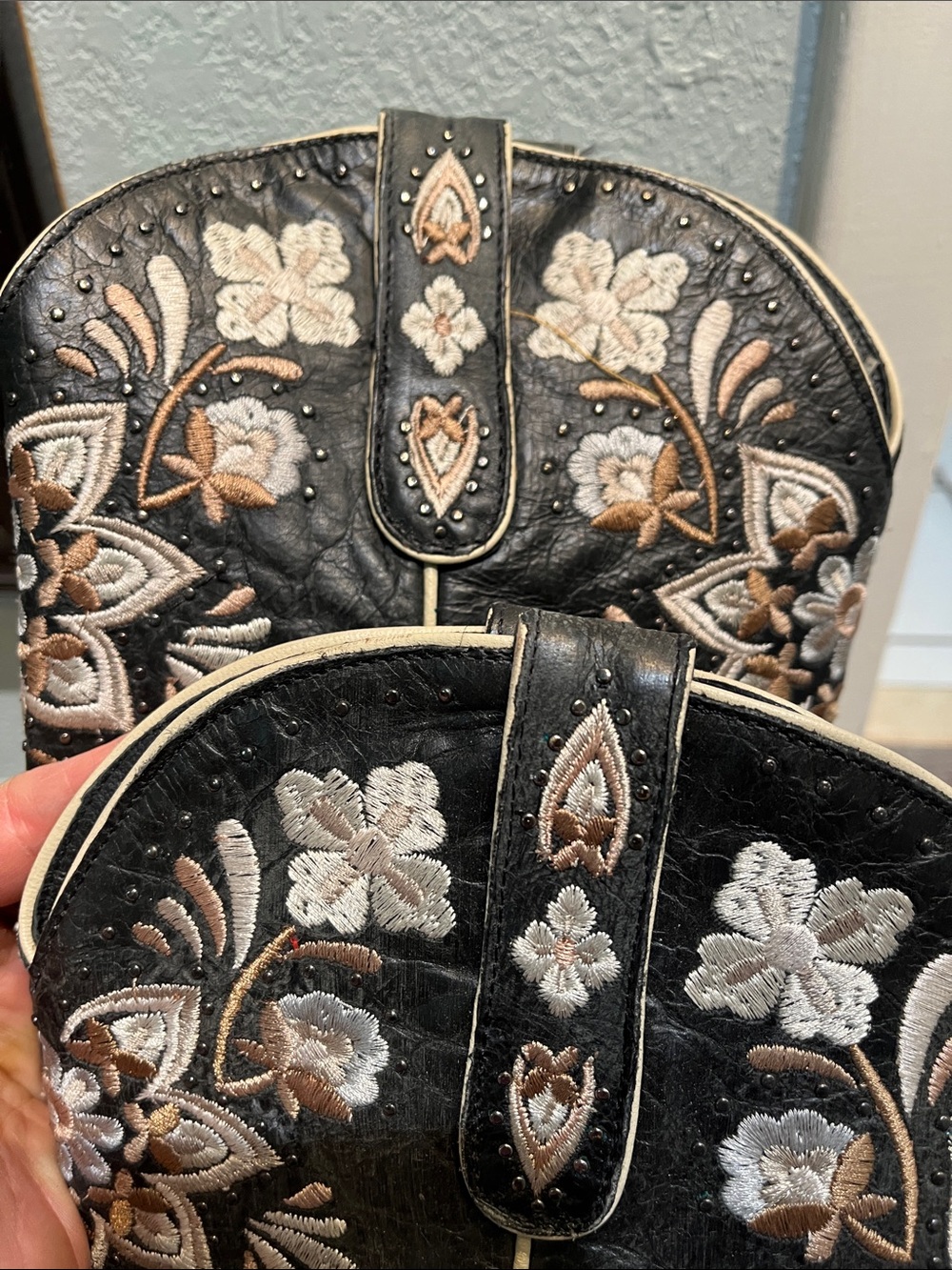 Old Gringo Black Leather Western Boots with Cream & Blush Embroidery - Picture 9 of 12
